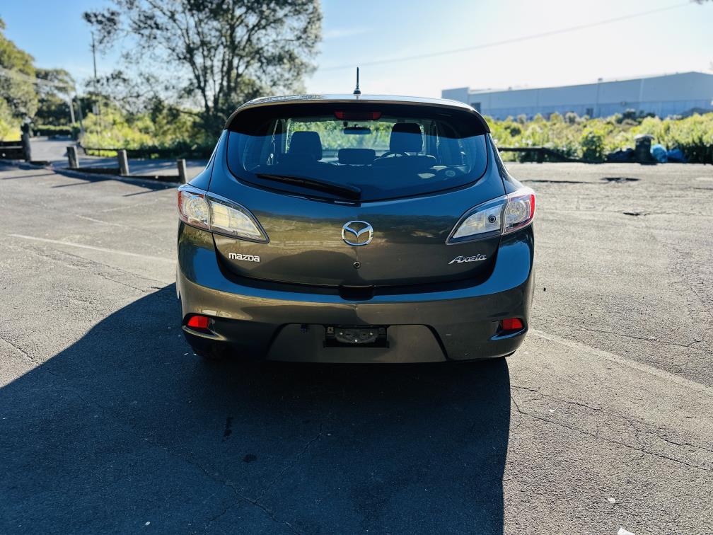 2012 Mazda Axela SPORTS !! STUNNING ALLOYS !! Carousel 5