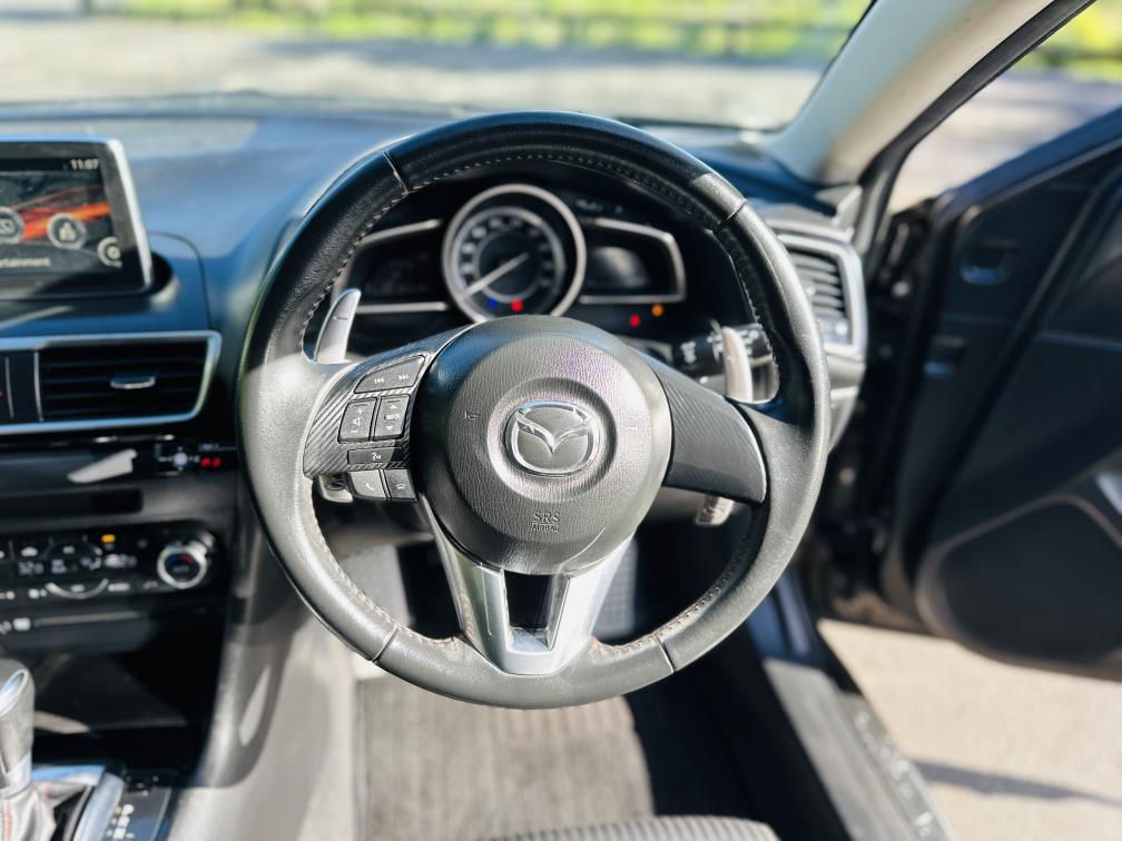 2014 Mazda Axela 20S SPORTS !! STUNNING ALLOYS !! Carousel 10