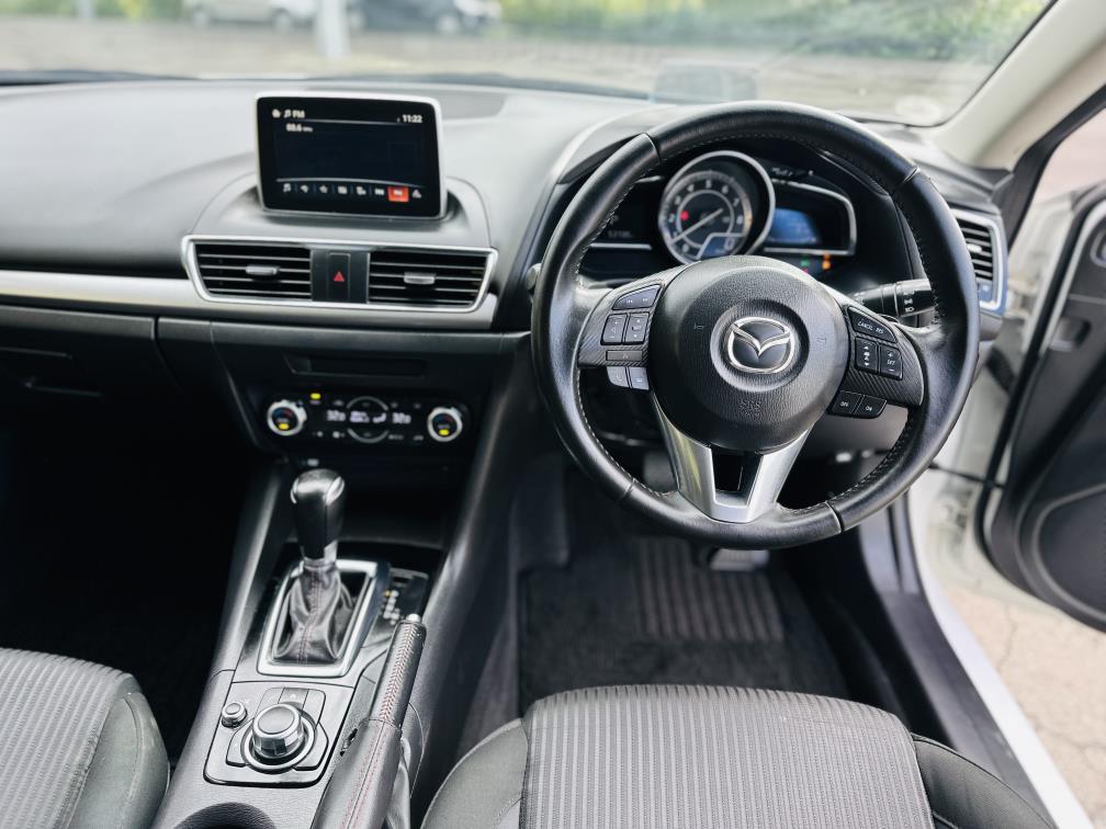 2014 Mazda Axela 20S SPORTS !! TOP SPEC !! Carousel 11
