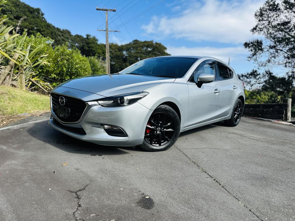 2017 Mazda Axela 15S SPORTS !! TOP SPEC !! Carousel 2