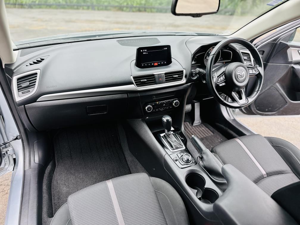 2017 Mazda Axela 15S SPORTS !! TOP SPEC !! Carousel 13