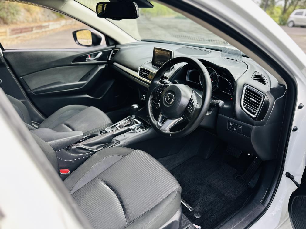2014 Mazda Axela 20S SPORTS !! TOP SPEC !! Carousel 12