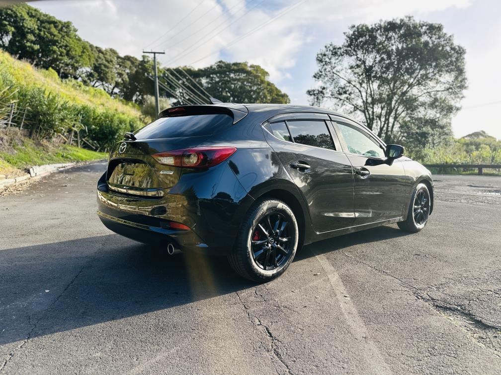 2017 Mazda Axela 15S SPORTS !! HIGH SPEC !! Carousel 7