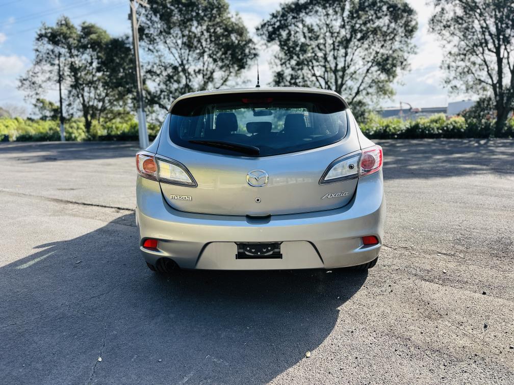 2012 Mazda Axela SPORTS !! STUNNING ALLOYS !! Carousel 5