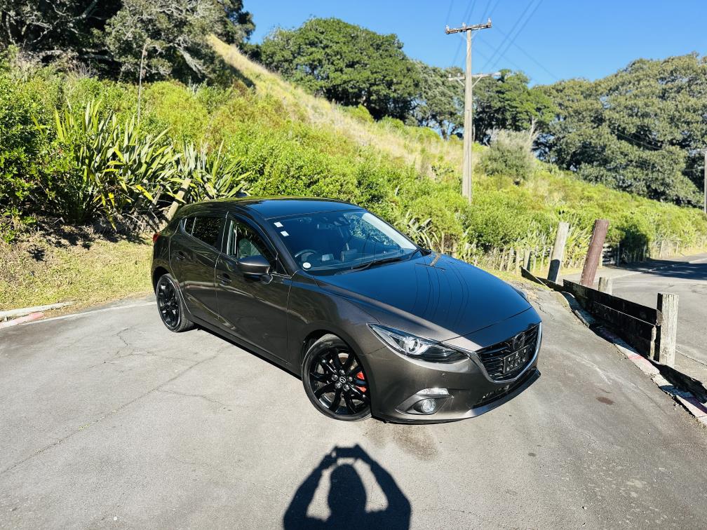 2015 Mazda Axela 20S SPORTS !! HIGH SPEC !! Carousel 9