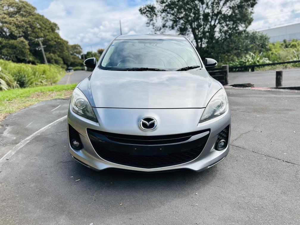 2013 Mazda Axela SPORTS !! ALL NEW TYERS !! Carousel 1
