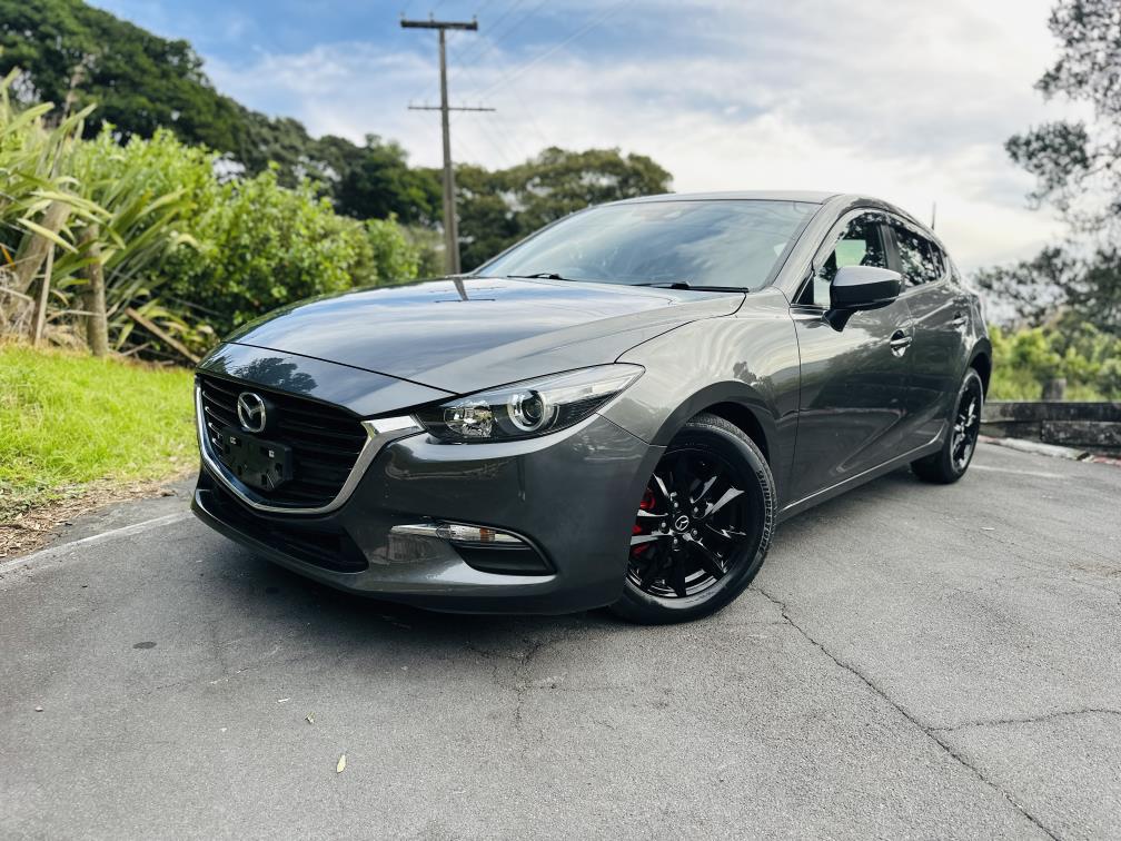 2017 Mazda Axela SPORTS !! SKYACTIVE ENGINE !! Carousel 2
