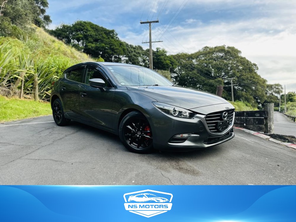 2017 Mazda Axela SPORTS !! SKYACTIVE ENGINE !!
