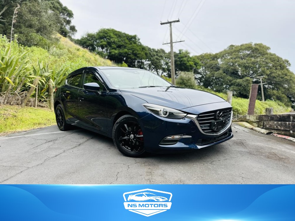 2016 Mazda Axela SPORTS !! SKYACTIVE ENGINE !!