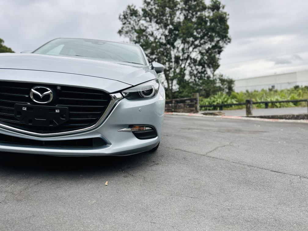 2017 Mazda Axela 15S SPORTS !! TOP SPEC !! Carousel 8