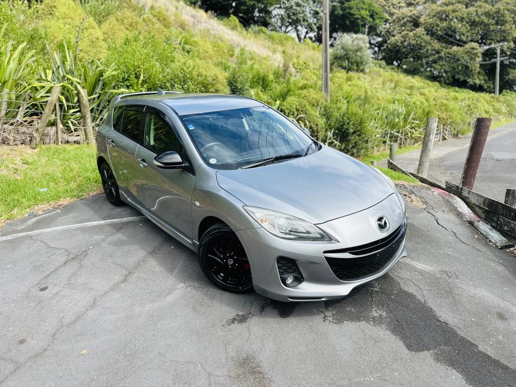 2013 Mazda Axela SPORTS !! ALL NEW TYERS !! Carousel 9