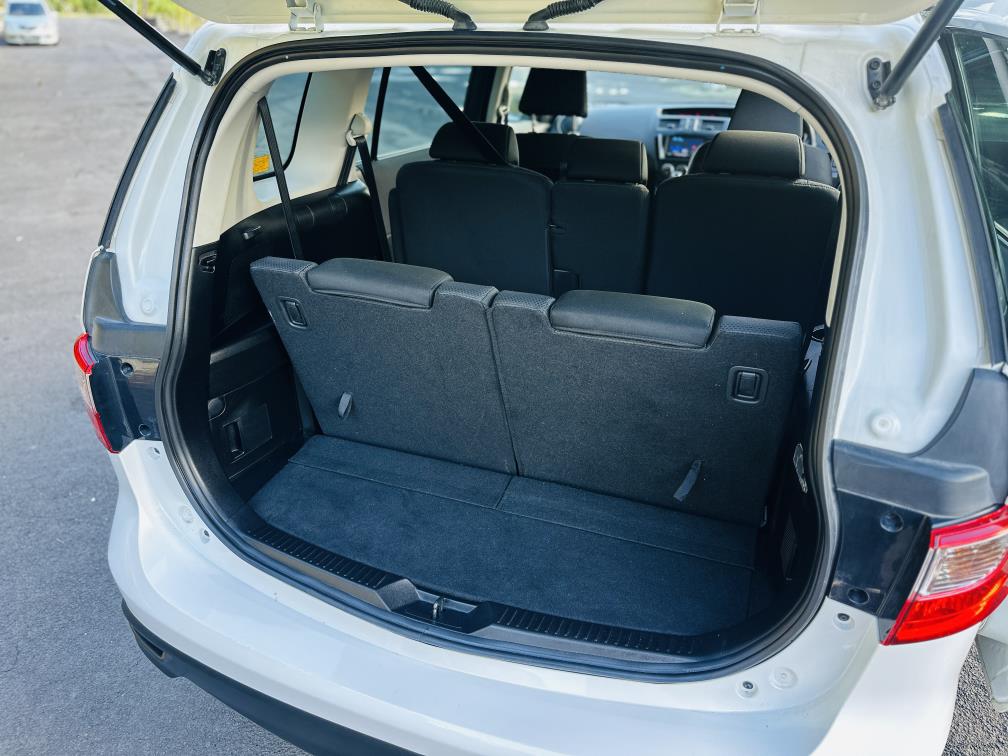 2015 Mazda Premacy 7 SEATER !! SKYACTIVE ENGINE !! Carousel 16