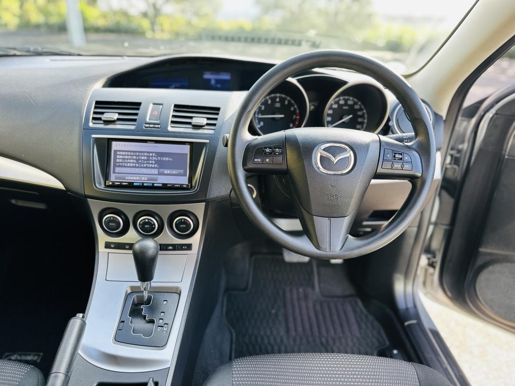 2012 Mazda Axela SPORTS !! STUNNING ALLOYS !! Carousel 11