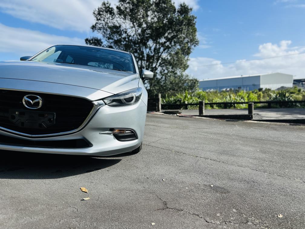 2017 Mazda Axela 15S SPORTS !! TOP SPEC !! Carousel 8