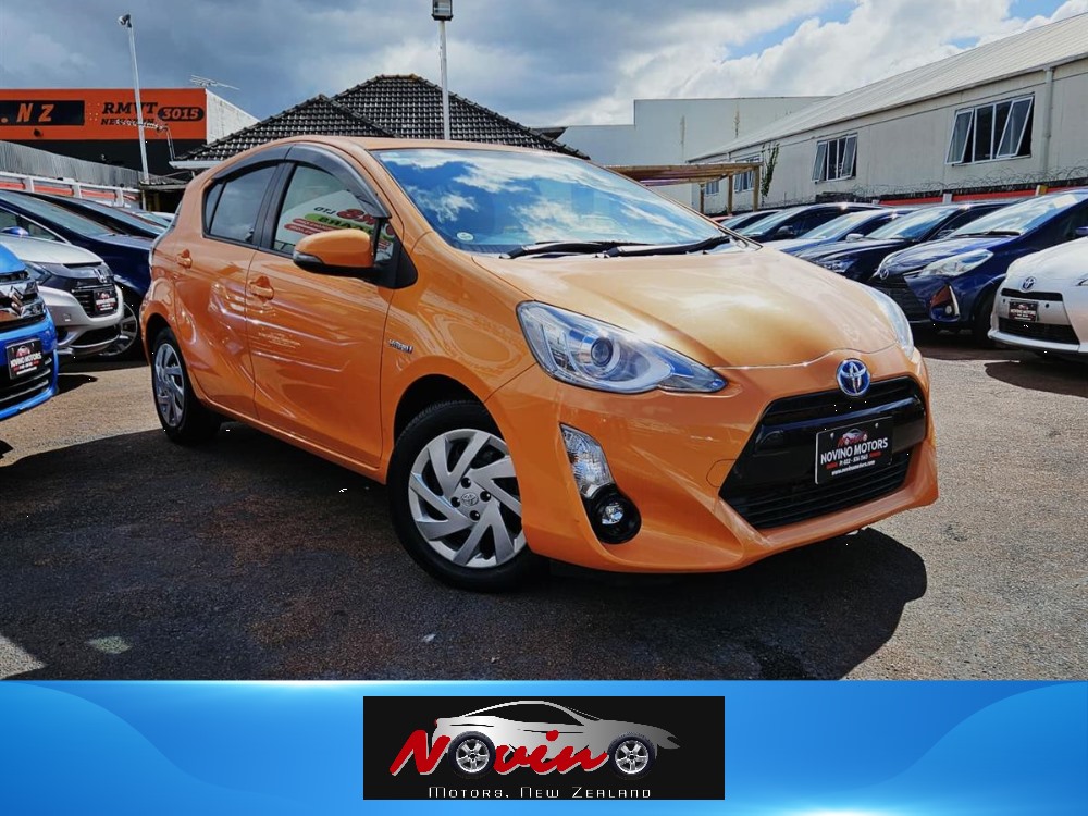 2015 Toyota Aqua HYBRID G SPEC LOW KMS
