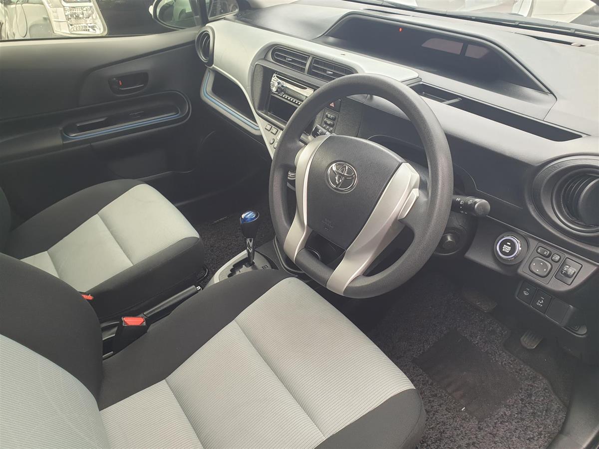 2014 Toyota Aqua PUSH START LOW 49 KMS ECO/EV MODE ISOFIX Carousel 7