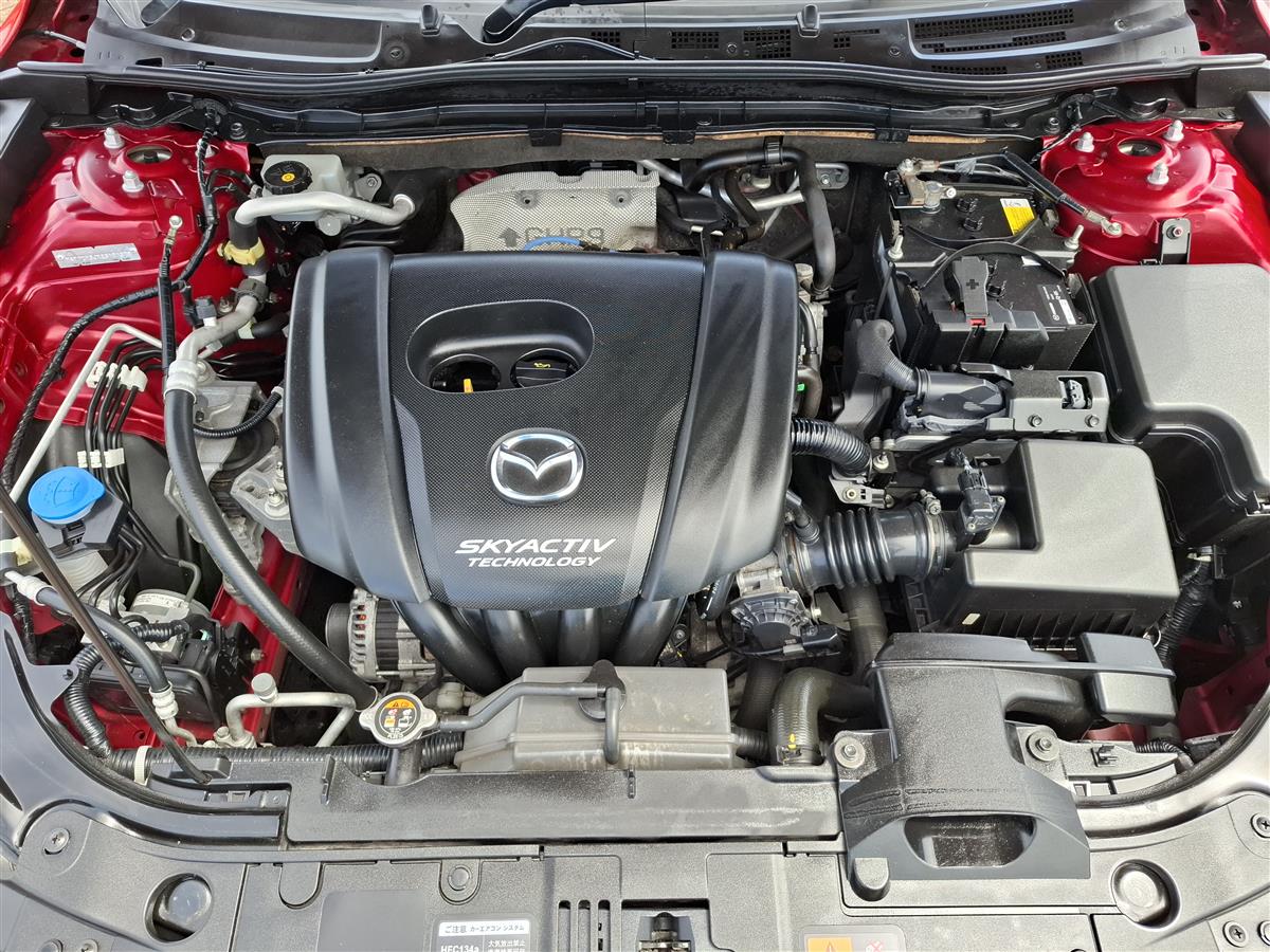 2014 Mazda Axela AWD CRUISE CONTROL MULTI AIRBAGS REVERSE CAMERA BLUETOOTH I-STOP ALLOYS Carousel 7