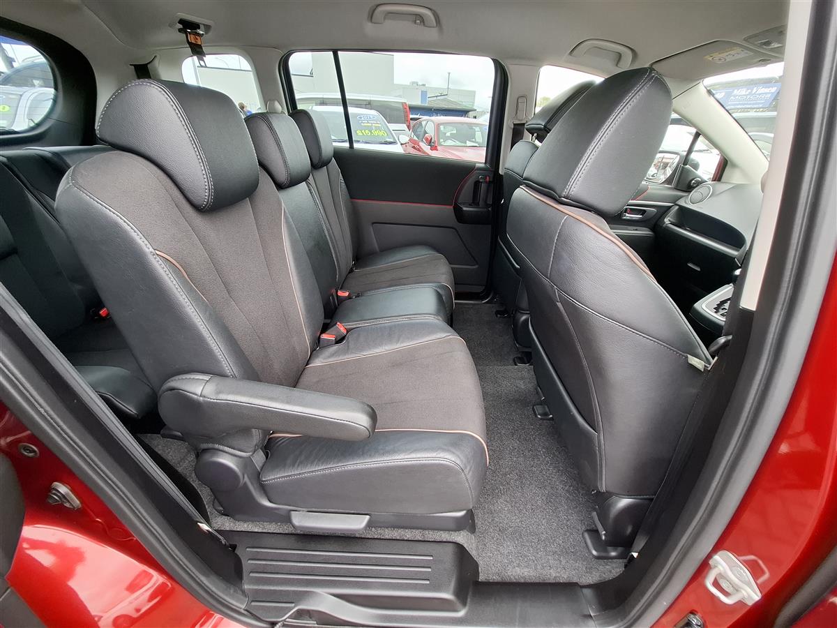 2014 Mazda Premacy SKYACTIV TECHNOLOGY  TRACTION CONTROL  2 POWER SLIDING DOORS  BLUETOOTH AUDIO  REVERSE CAMERA  MULTI AIRBAGS  I STOP  FACTORY ALLOYS Carousel 9