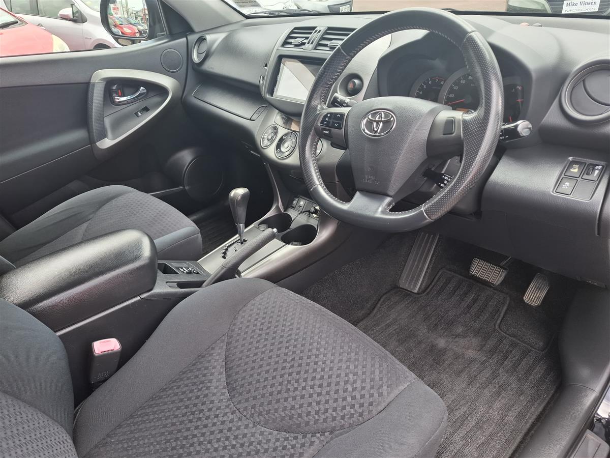 2010 Toyota Vanguard 7 SEATS CRUISE CONTROL APPLE CARPLAY / ANDROID AUTO PUSH START REVERSE CAMERA MULTI AIRBAGS TRACTION CONTROL USB PORT FACTORY ALLOYS Carousel 10