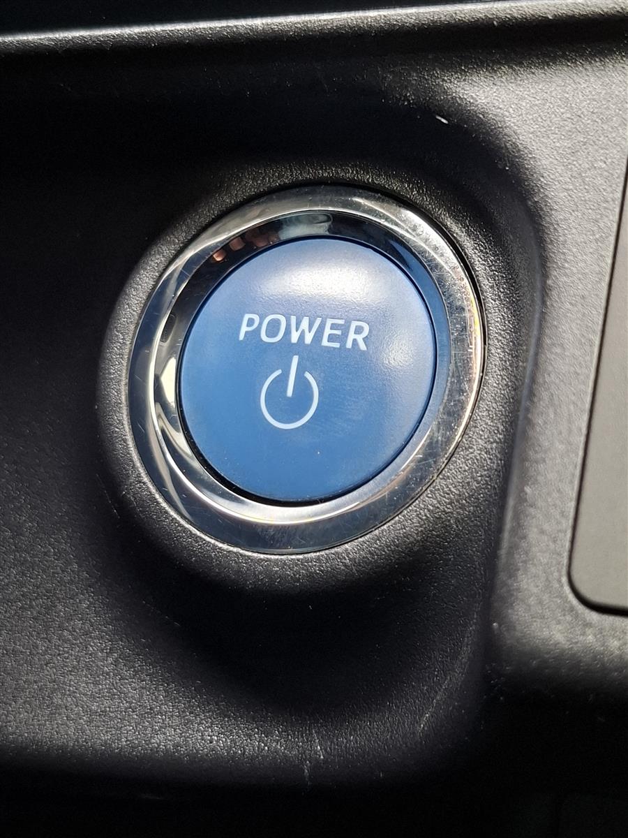 2021 Toyota Aqua S LANE ASSIST PRE-CRASH WARNING BLUETOOTH AUDIO REVERSE CAMERA PARKING SENSORS AUTO HEADLIGHTS Carousel 12