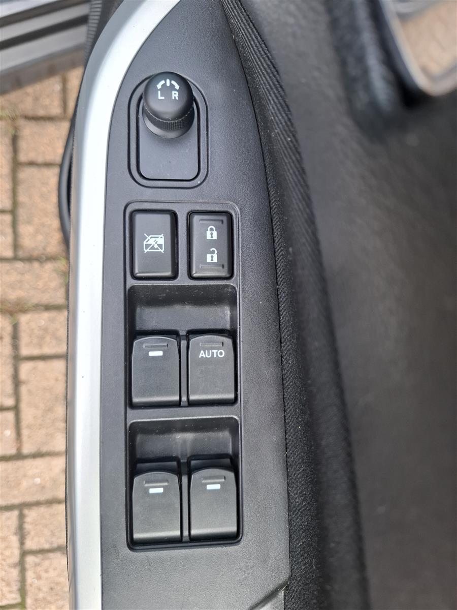 2015 Suzuki Vitara JLXFA NZ NEW CRUISE CONTROL  NZ STEREO  REVERSE CAMERA  FACTORY ALLOYS Carousel 15