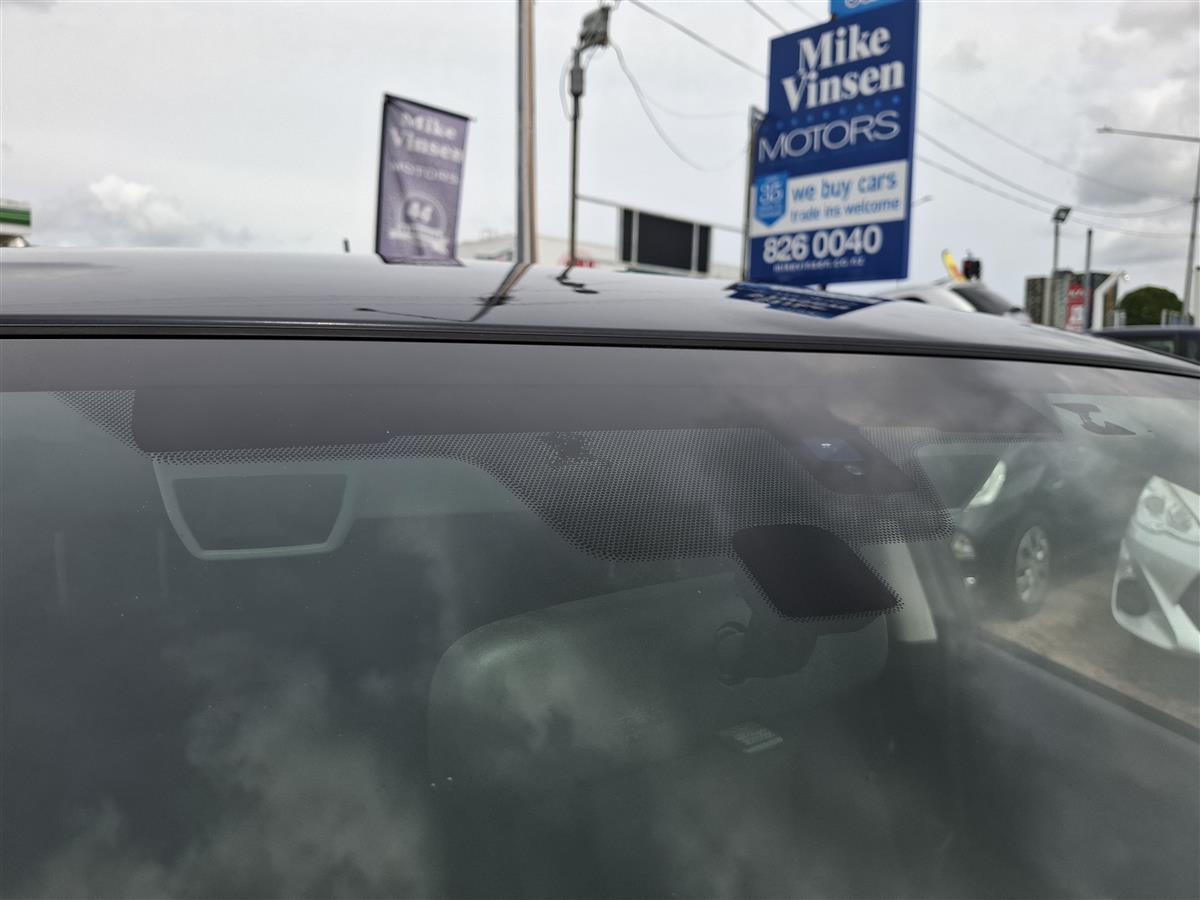 2013 Subaru Impreza AWD EYESIGHT MODEL PUSH START ADAPTIVE CRUISE CONTROL  LANE ASSIST  PRE CRASH WARNING  BLUETOOTH AUDIO  REVERSE CAMERA  FACTORY ALLOYS  AUTO STOP Carousel 8