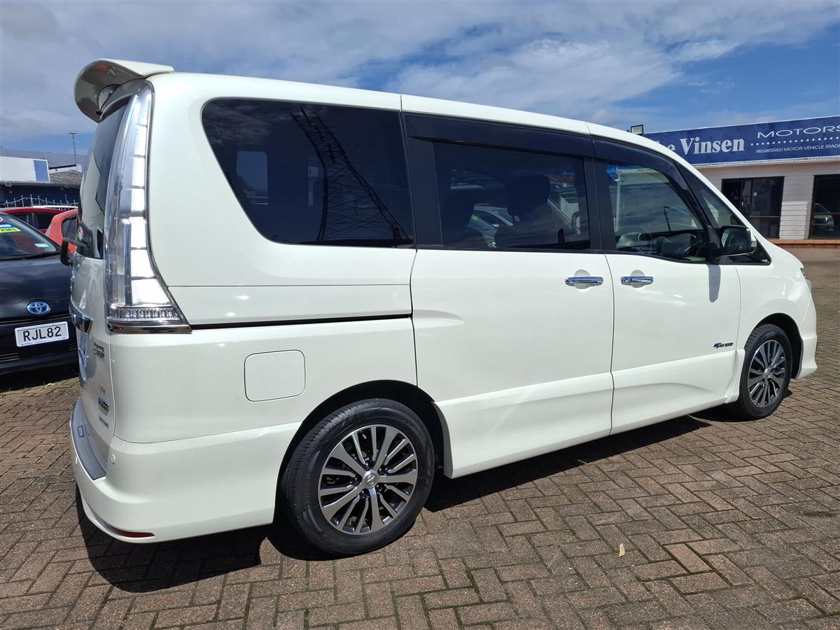 2014 Nissan Serena HYBRID CRUISE CONTROL  360 CAM  EMERGENCY BREAKING  PRE-CRASH SENSOR  LANE ASSIST  AUTO STOP  2 POWER SLIDING DOORS  PARKING SENSORS  ECO MODE  FACTORY ALLOYS Carousel 5