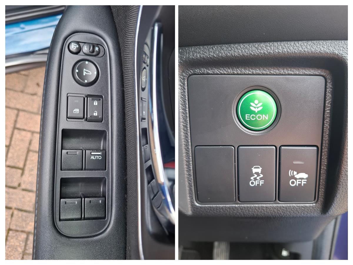 2014 Honda Vezel HYBRID CRUISE CONTROL REVERSE CAMERA  BLUETOOTH AUDIO  MULTI AIRBAGS  ECO / SPORTS MODE  FACTORY ALLOYS  DASH CAM  BREAK HOLD TRACTION CONTROL Carousel 17