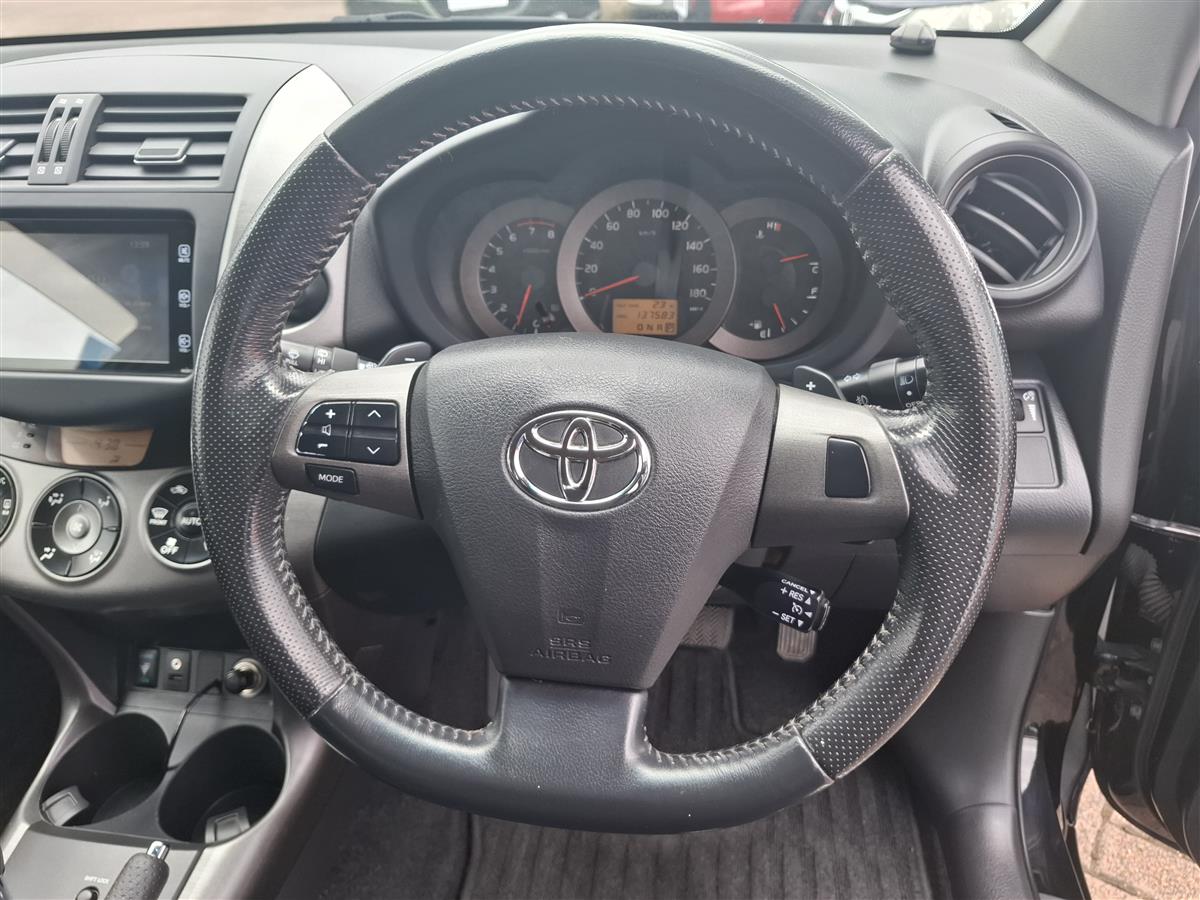 2010 Toyota Vanguard 7 SEATS CRUISE CONTROL APPLE CARPLAY / ANDROID AUTO PUSH START REVERSE CAMERA MULTI AIRBAGS TRACTION CONTROL USB PORT FACTORY ALLOYS Carousel 13