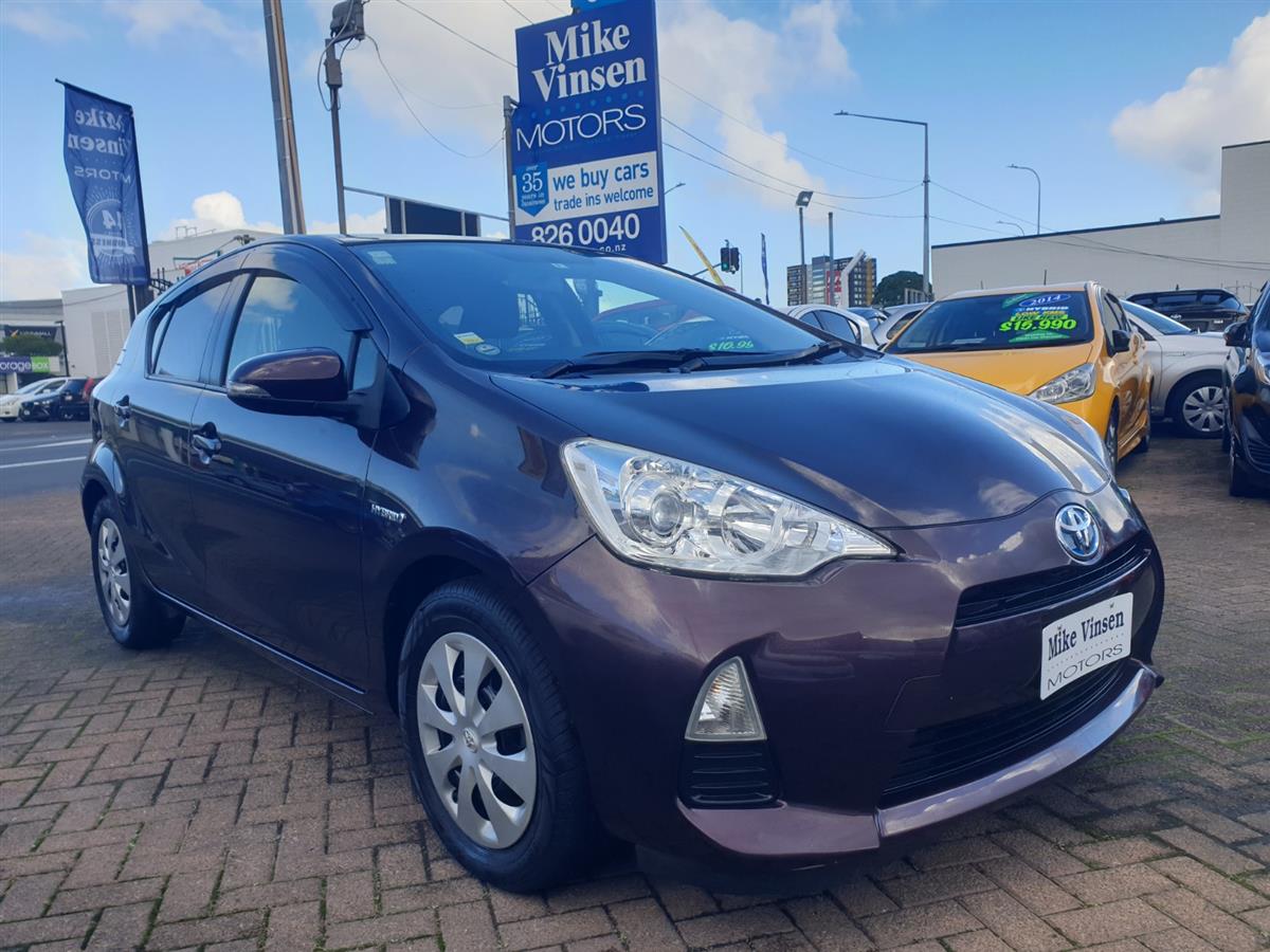 2014 Toyota Aqua PUSH START LOW 49 KMS ECO/EV MODE ISOFIX