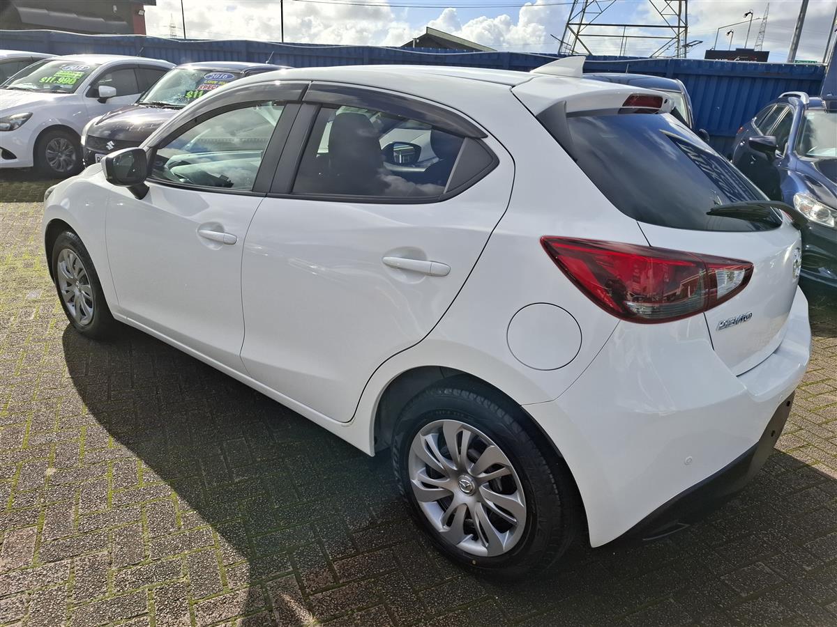 2019 Mazda Demio 15s SKYACTIV LANE ASSIST BLIND SPOT MONITORING I-STOP TRACTION CONTROL BLUETOOTH PARKING SENSORS MULTI AIRBAGS SPORTS MODE ISOFIX USB/AUX PORTS Carousel 3