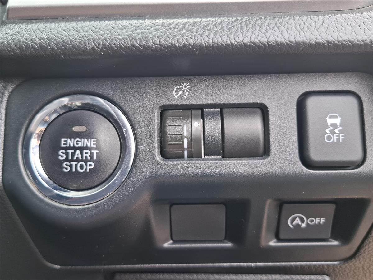 2013 Subaru Impreza AWD EYESIGHT MODEL PUSH START ADAPTIVE CRUISE CONTROL  LANE ASSIST  PRE CRASH WARNING  BLUETOOTH AUDIO  REVERSE CAMERA  FACTORY ALLOYS  AUTO STOP Carousel 13
