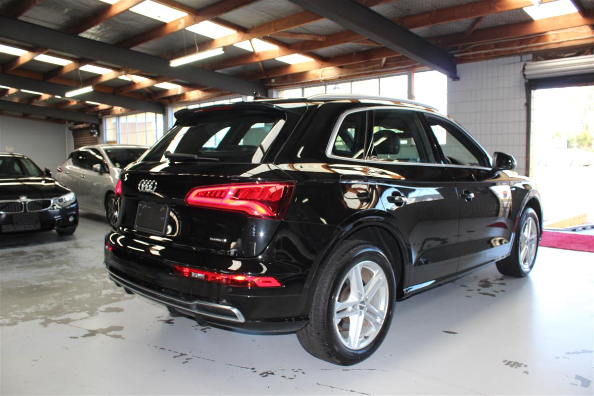 2020 Audi Q5 40TDI S Line Quattro Carousel 3