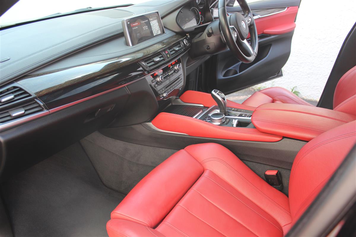 2017 BMW X6 50i M Sport Massive Spec Carousel 8