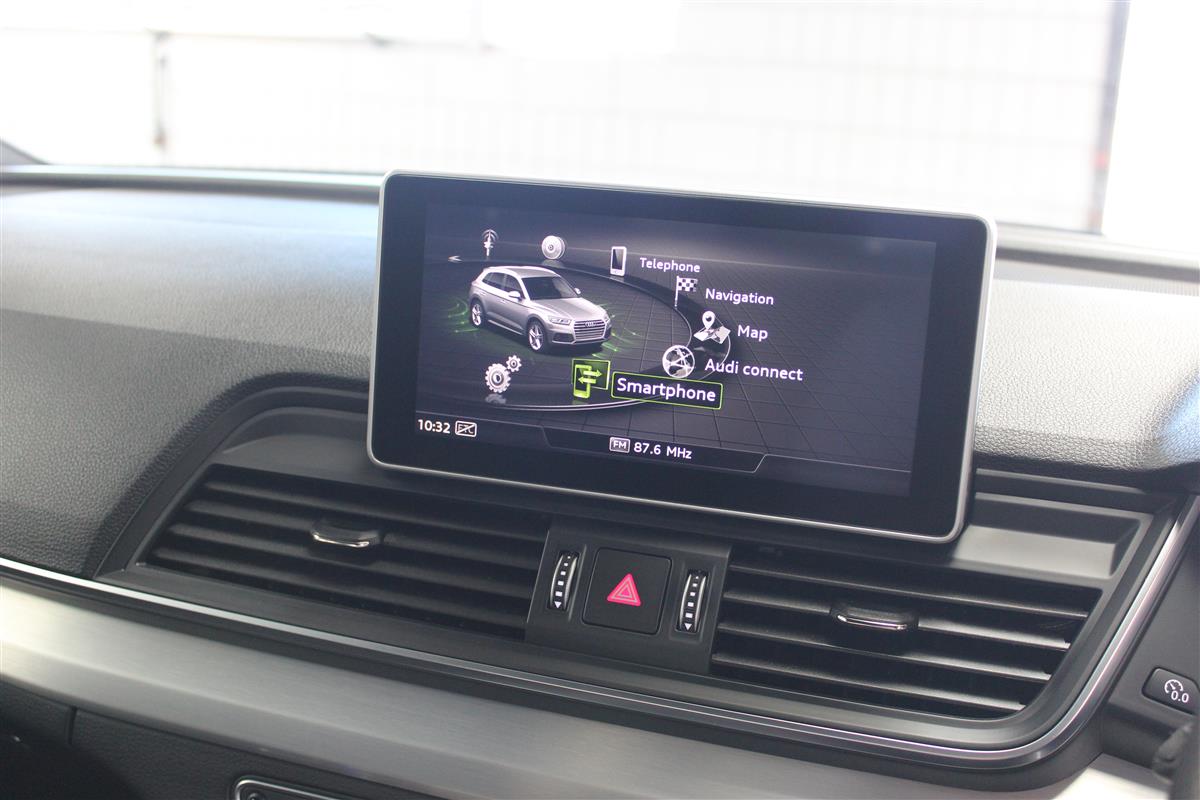 2020 Audi Q5 40TDI S Line Quattro Carousel 14