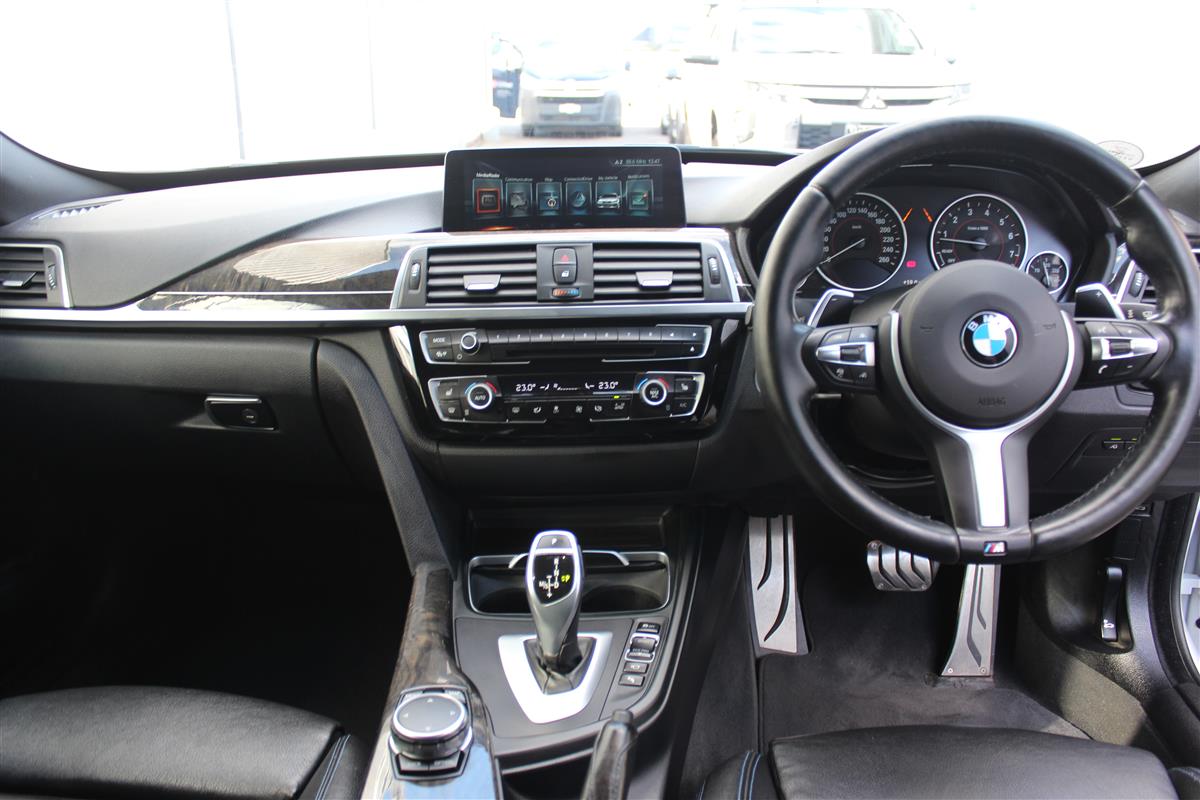 2017 BMW 320i M Sport GT Facelift Carousel 10