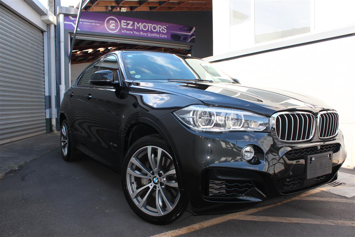 2017 BMW X6 50i M Sport Massive Spec