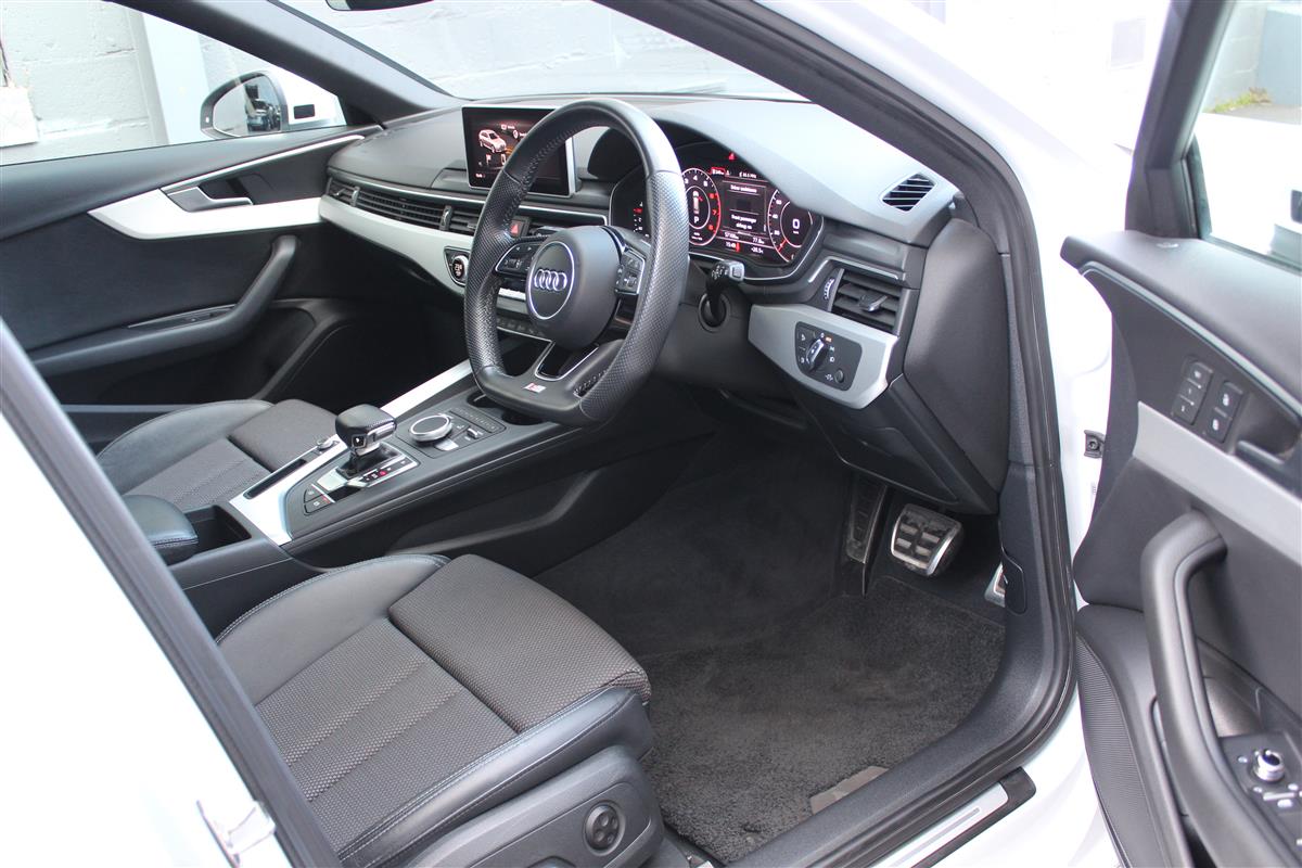 2019 Audi A4 Avant 40TFSI S Line Carousel 7