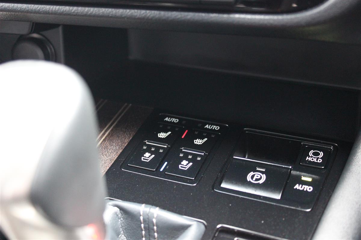 2017 Lexus RX 450h Version L Carousel 15