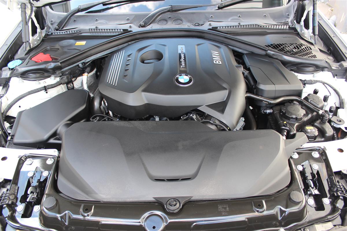 2017 BMW 320i M Sport GT Facelift Carousel 16