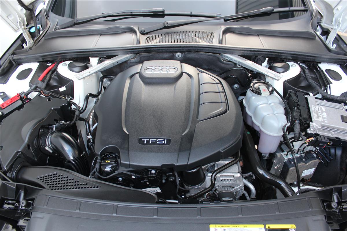 2019 Audi A4 Avant 40TFSI S Line Carousel 17