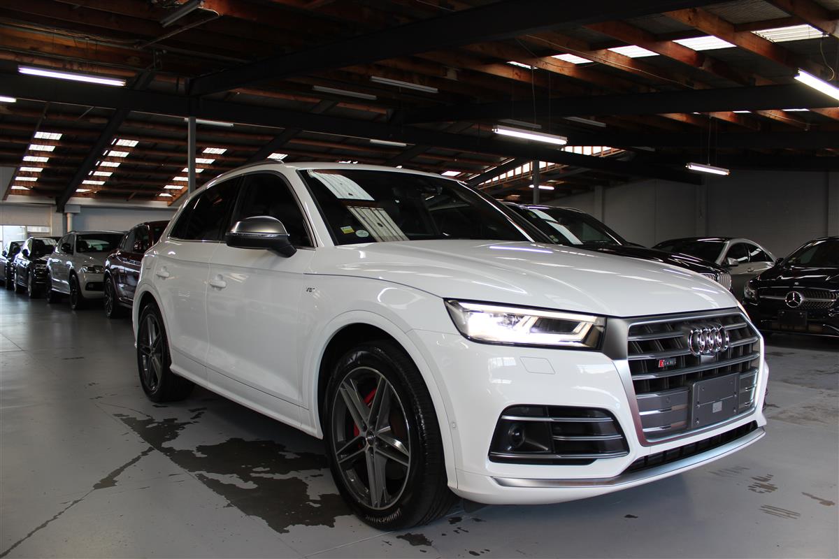 2018 Audi SQ5 Carousel 2