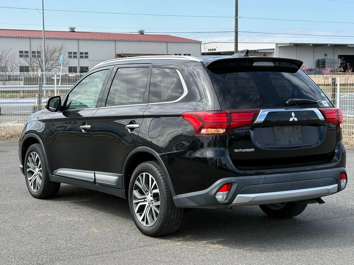 2017 Mitsubishi Outlander 20G Safety Package 7 Seater Carousel 7
