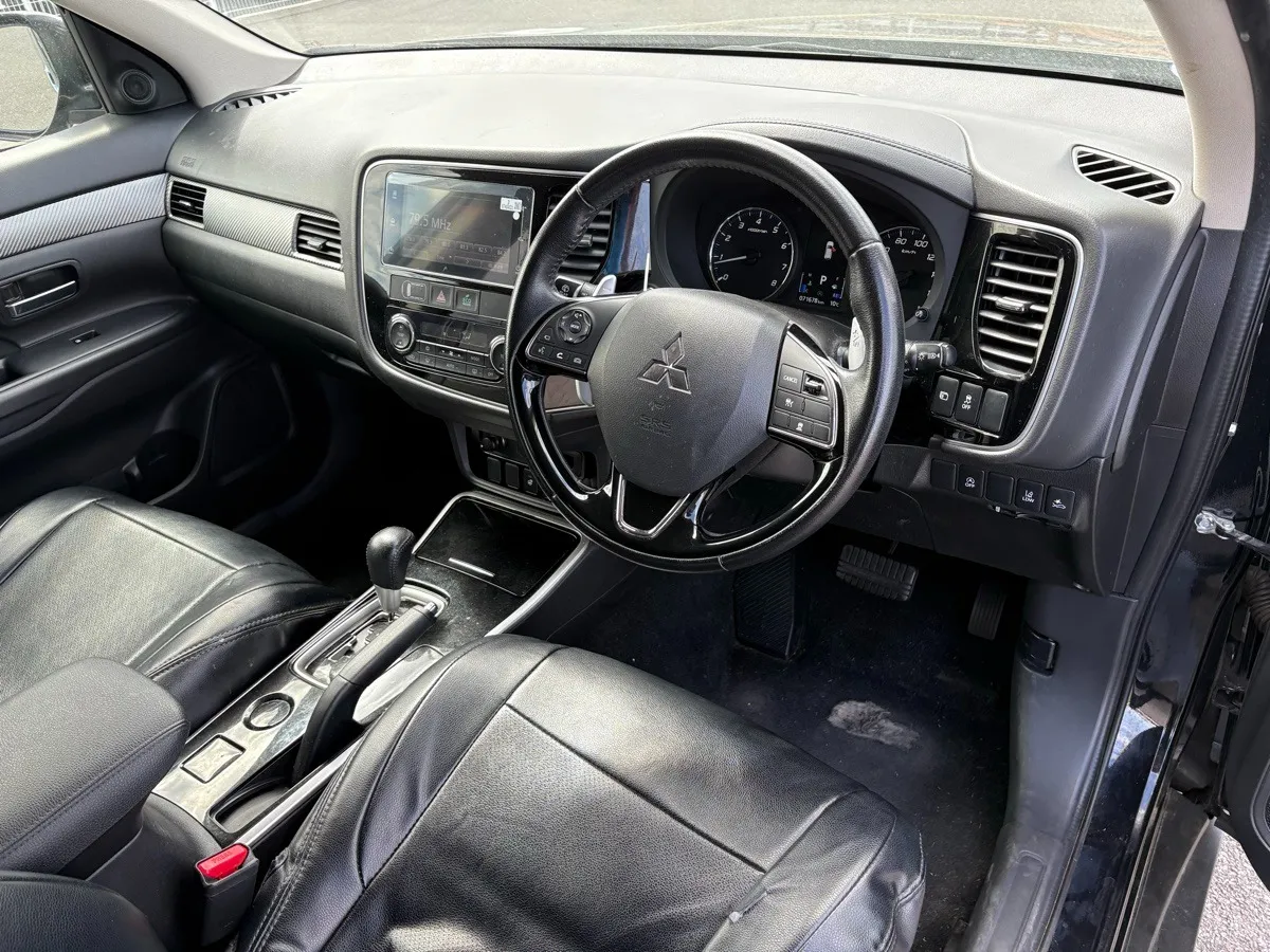 2017 Mitsubishi Outlander 20G Safety Package 7 Seater Carousel 5