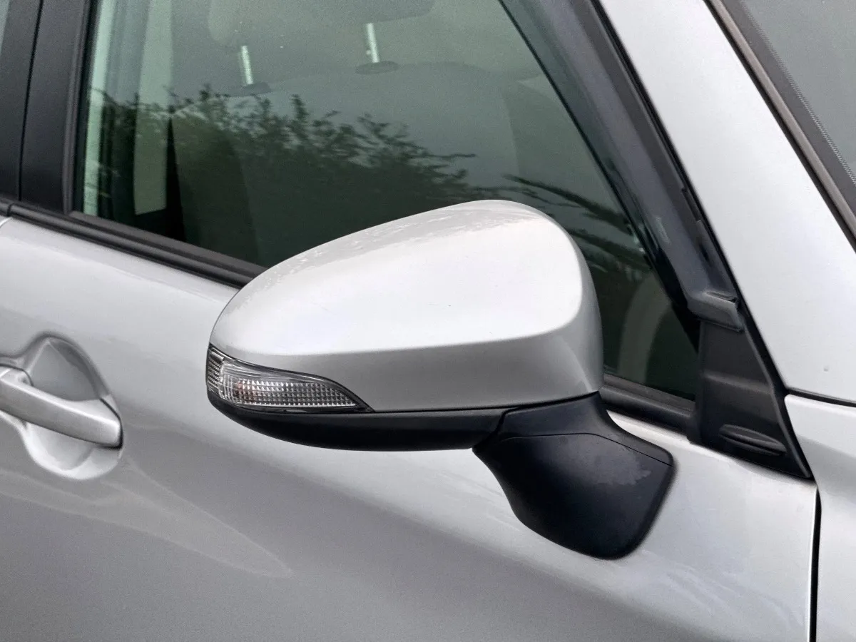 2016 Toyota Corolla Carousel 1