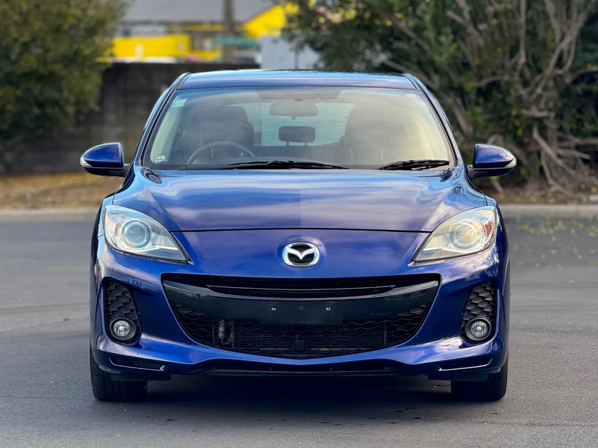 2013 Mazda Axela 20S Sports  Carousel 7