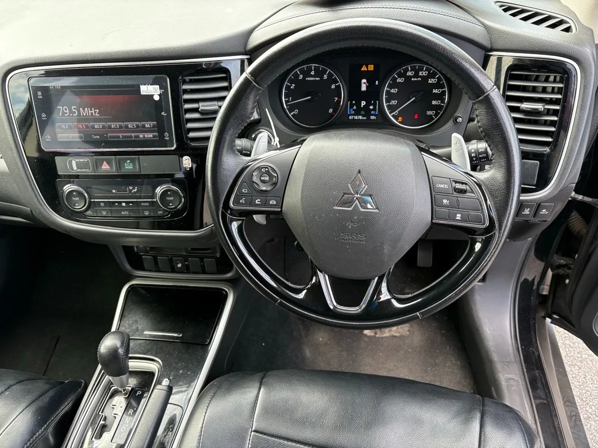 2017 Mitsubishi Outlander 20G Safety Package 7 Seater Carousel 6