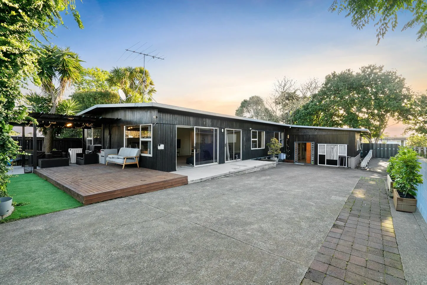 517 Weymouth Road, Weymouth, NZ 2103