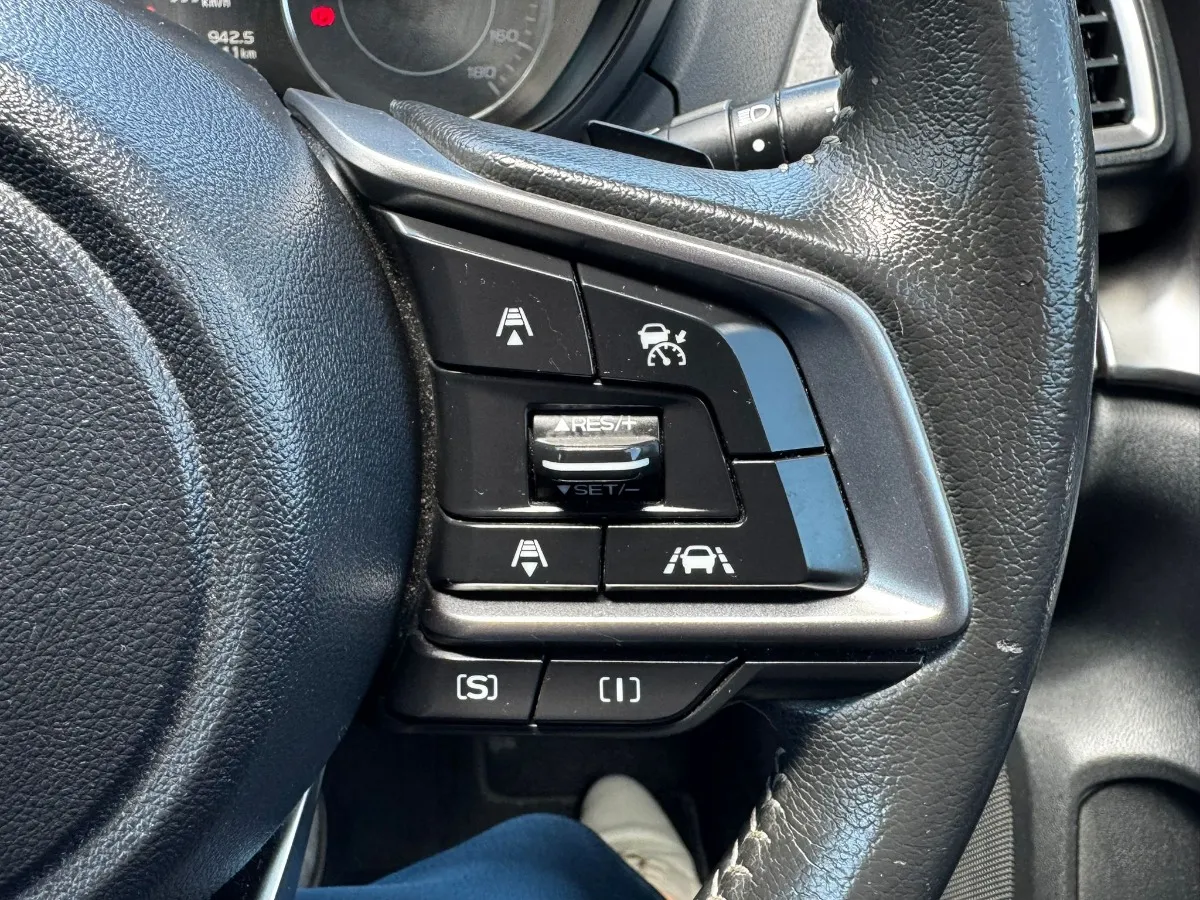 2017 Subaru Impreza G4 2.0I-S EYESIGHT 4WD Carousel 7