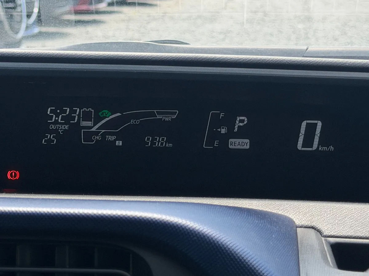 2015 Toyota Aqua S Carousel 8